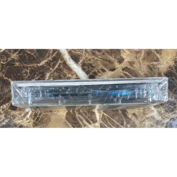 Squeeze Babylon And On Cassette Tape 1987 NEW SEALED w/ Cracked Case 80s A&M - Picture 5 of 5